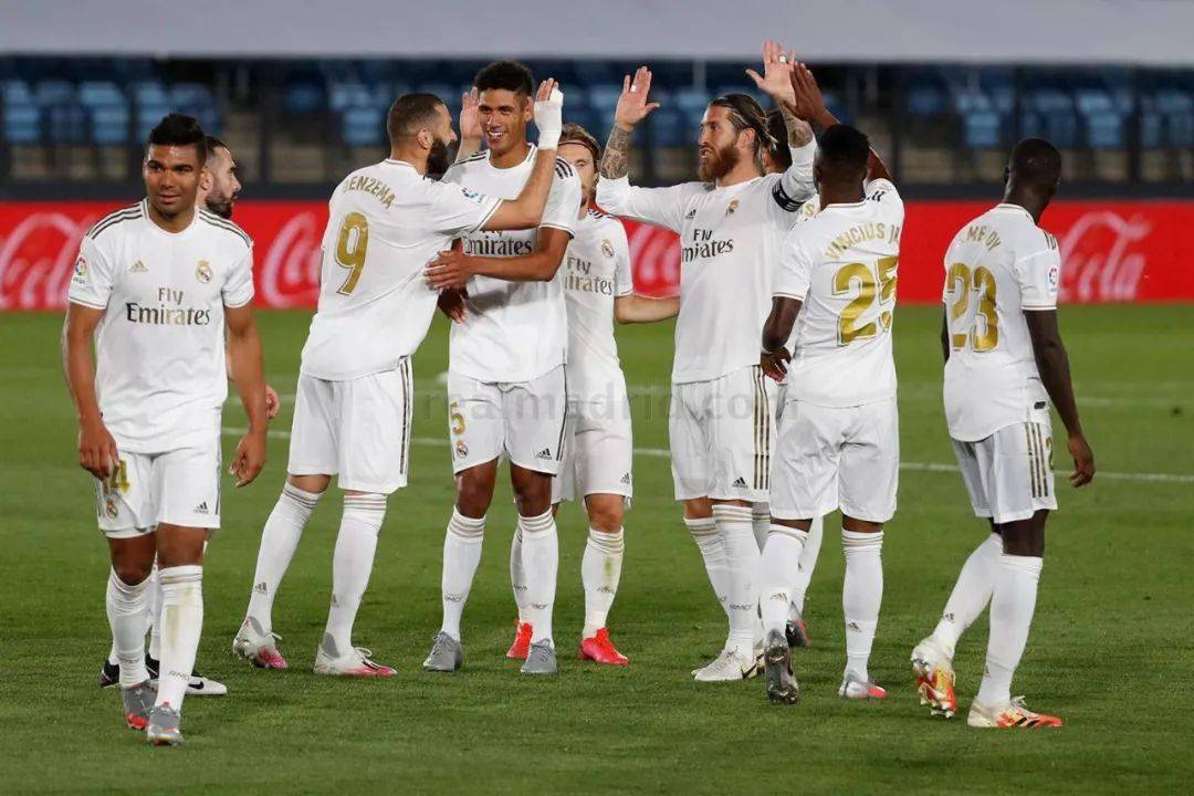 孔德超越朗格莱，成为巴萨队史出场第3多的法国球员